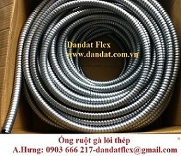 Hiền1 ống ruột gà lõi thép - 27.12.JPG