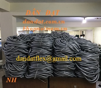 luon day dien ruot ga boc nhua pvc co luoi.jpg