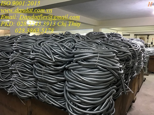 Ống luồn dây điện phi 34 Hiền 27.12 - Copy.JPG