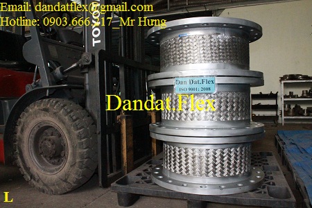 ongmemgiamchan304 - Copy.JPG