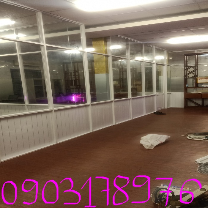 VÁCH NGĂN NHÔM VĂN PHÒNG.jpg